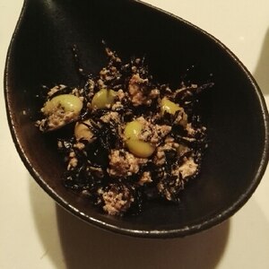 枝豆とひじきの栄養たっぷりお豆腐煮